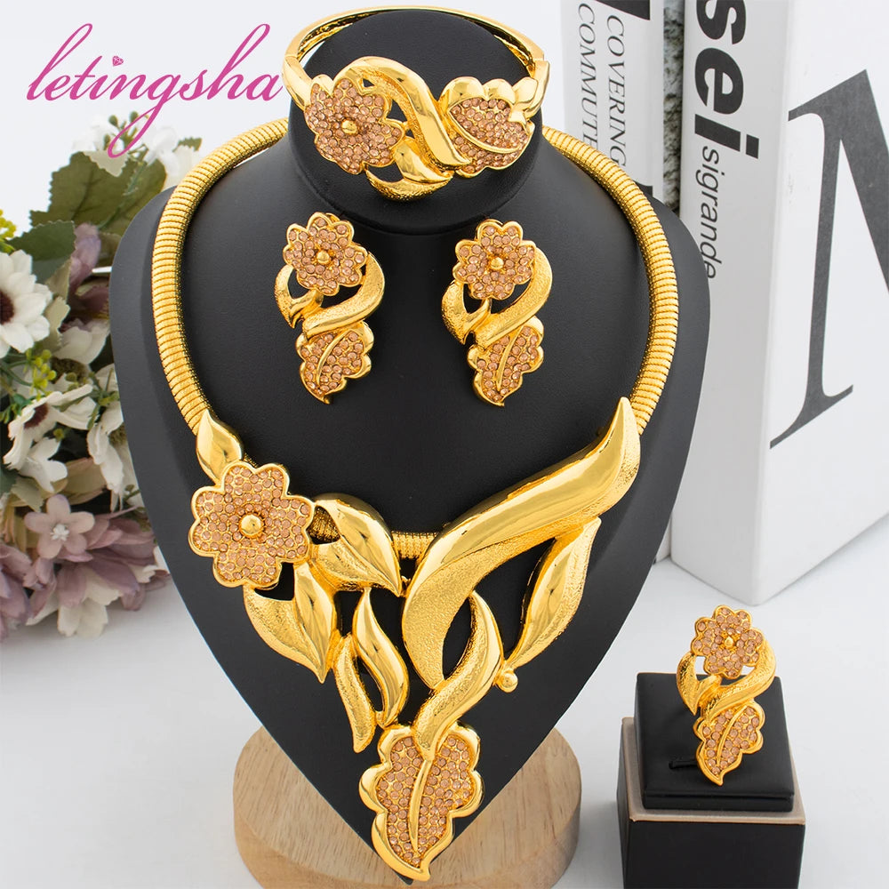 Heavy looking jewelery for Women of class. Dont Wear if you are not confident. A classy women will make fake gold look real